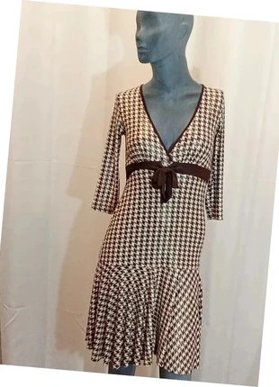 Robe de Femmes M en très bon état, marron et doré, parfaite pour toutes occasions élégantes. 😚, marca: Robes de mariéeFemmes > Vêtements > Robes > Pour o, estado: Muito bom, tamanho: M / 38 / 10, €21.99, €23.79 inclui Proteção do Comprador Pro