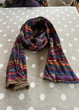 Écharpe multicolore, état: Très bon état, 5,00 €, 5,95 € Protection acheteurs incluse