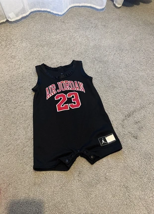 Combinaison, marque: Jordan, état: Très bon état, taille: 18-24 mois / 86 cm, 3,00 €, 3,85 € Protection acheteurs incluse