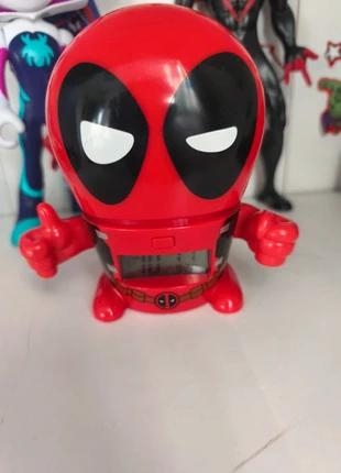 Réveil Deadpool, marca: Deadpool, estado: Bom, tamanho: 6 anos / 116 cm, €5.00, €5.95 inclui Proteção do Comprador
