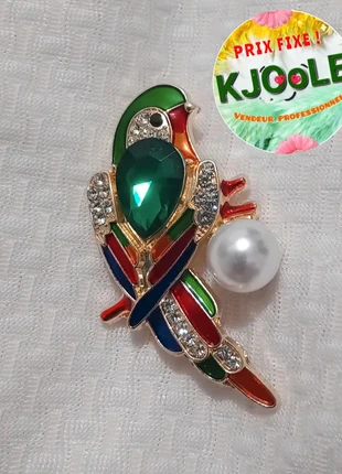 Broche épingle perroquet 2,9x4,7cm pierre strass coloré doré, brand: Vintage Chic, condition: New with tags, €3.50, €4.38 includes Buyer Protection Pro