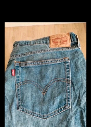 Jeans levis femme boyfriend taille L, marque: Levi's, état: Très bon état, taille: L / 40 / 12, 8,00 €, 9,10 € Protection acheteurs incluse