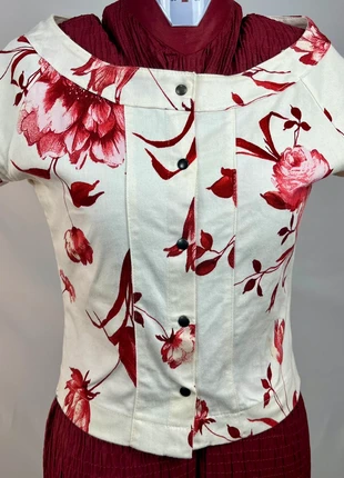 Rood-witte floral top • katoen stretch • vintage look • maat 38/40, staat: Goed, maat: M / 38 / 10, € 13,00, € 14,35 inclusief Kopersbescherming