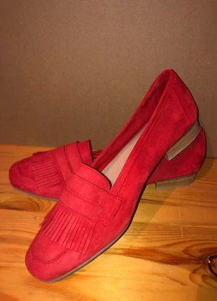 Mocassins rouge, brand: Mademoisel'H, condizioni: Nuovo senza cartellino, taglia: 39, €10.00, €11.20 include la Protezione acquisti