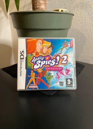 Totally Spies! 2 – Undercover – Nintendo DS (complet), condition: Very good, €10.00, €11.20 includes Buyer Protection