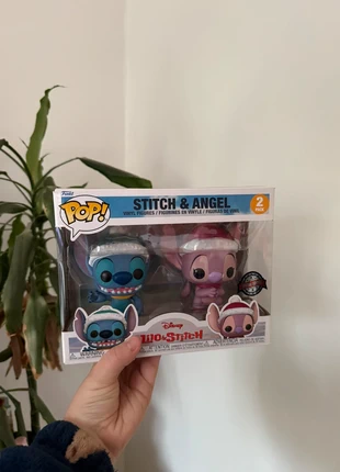 funko pop stitch et angel version noël, marke: Funko, zustand: Sehr gut, größe: Frühchen, bis 44, 50,00 €, 53,20 € inklusive Vinted-Käuferschutz