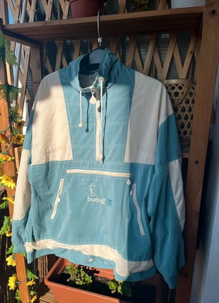 Cortavientos vintage retro • Budmil • Celeste y blanco, marca: Budmil, estado: Muy bueno, tamaño: Otros, 12,00 €, 13,30 € Protección al comprador incluida