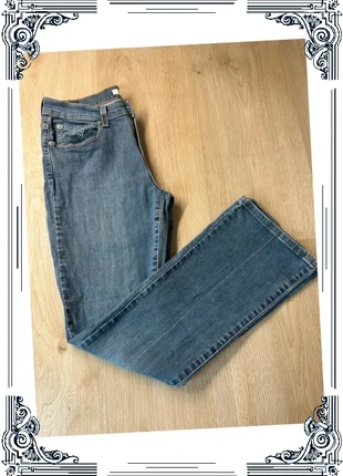 Pantalon Jean Levi's Femme 515 BootCut Taille 8 Medium, marke: Levi's, zustand: Sehr gut, größe: Sonstige, 9,00 €, 10,15 € inklusive Vinted-Käuferschutz