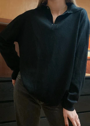 Black vintage retro oversized v-neck button up pullover sweather, brand: H&M, condizioni: Ottime, taglia: M, €3.00, €3.85 include la Protezione acquisti