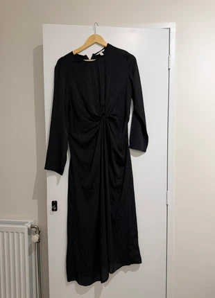 H&M knottes black dress, merk: H&M, staat: Nieuw zonder prijskaartje, maat: M / 38 / 10, € 5,00, € 5,95 inclusief Kopersbescherming