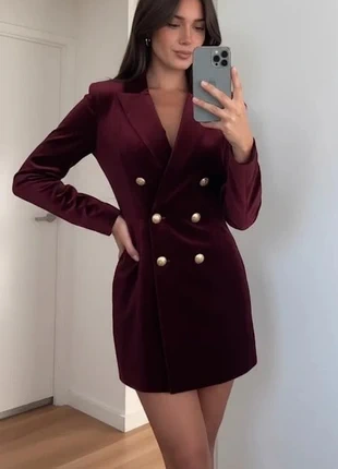 Robe blazer en velours bordeaux à boutons dorés, coupe élégant taille M, marca: Vintage Chic, estado: Muy bueno, tamaño: M / 38 / 10, 69,00 €, 73,15 € Protección al comprador Pro incluida