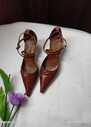 Zapatos con correas, marque: Adela Gil, état: Bon état, taille: 36, 10,00 €, 11,20 € Protection acheteurs incluse