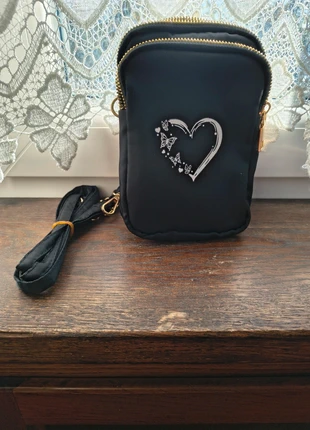 Borsetta a tracolla con cuoricino, zustand: Neu, 8,00 €, 9,10 € inklusive Vinted-Käuferschutz