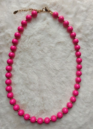 Felroze chunky kralenketting met gouden details, merk: Handgemaakt, staat: Nieuw zonder prijskaartje, € 7,95, € 9,05 inclusief Kopersbescherming