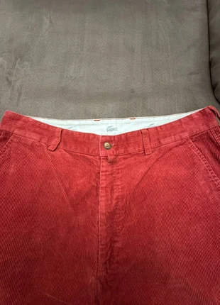 Pantaloni Lacoste in velluto millerighe – Taglia 42 (ITA 48), brand: Lacoste, condizioni: Ottime, taglia: M, €23.00, €24.85 include la Protezione acquisti