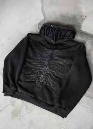 Hoodie noir texturé, marque: Nightfall District, état: Très bon état, taille: M, 49,90 €, 53,10 € Protection acheteurs incluse