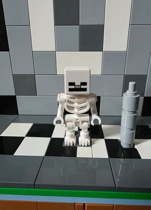 Figurine Lego minecraft Skeleton min011 (2), marque: LEGO, état: Très bon état, taille: Prématuré, jusqu'à 44cm, 2,00 €, 2,80 € Protection acheteurs incluse
