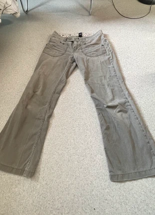 jean bonobo vert gris évasé, marque: Bonobo, état: Très bon état, taille: L / 40 / 12, 4,00 €, 4,90 € Protection acheteurs incluse