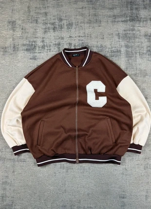 Zipper College Varsity Boxy, brand: Vintage Dressing, condizioni: Ottime, taglia: XL, €15.00, €16.45 include la Protezione acquisti Pro