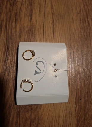 Helix piercings, merk: Helix, staat: Nieuw met prijskaartje, € 5,00, € 5,95 inclusief Kopersbescherming