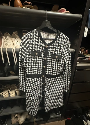 look al like jurk, merk: Shein, staat: Nieuw zonder prijskaartje, maat: XL / 42 / 14, € 5,00, € 5,95 inclusief Kopersbescherming