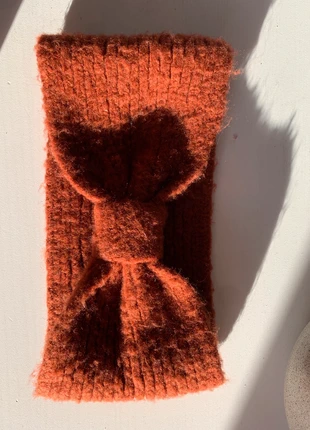 Rostrotes Stirnband H&M, marque: H&M, état: Très bon état, taille: Taille unique, 2,00 €, 2,80 € Protection acheteurs incluse