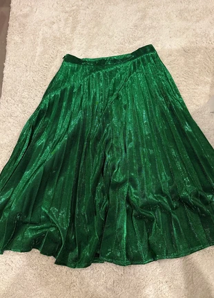 jupe mi courte elli white, marque: Elli White, état: Très bon état, taille: S / 36 / 8, 5,00 €, 5,95 € Protection acheteurs incluse