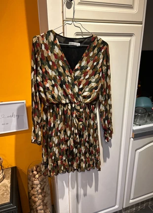 Robe feuilles, brand: Flamant Rose, condizioni: Nuovo senza cartellino, taglia: S / IT 40 / EU 36, €10.00, €11.20 include la Protezione acquisti