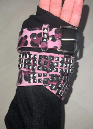 ceinture léopard rose strass y2k fashion carré argenté dump drip archive, marque: y2k, état: Neuf sans étiquette, taille: 100 cm, 25,90 €, 27,90 € Protection acheteurs incluse