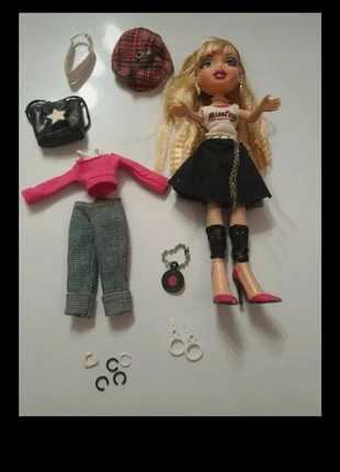 V) bratz cloe flashback 🌺, marke: Bratz, zustand: Gut, größe: Einheitsgröße, 70,00 €, 74,20 € beinhaltet Vinted-Käuferschutz Pro