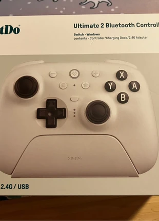Manette 8 bit do ultimate 2, marca: 8BitDo, estado: Muito bom, €55.00, €58.45 inclui Proteção do Comprador