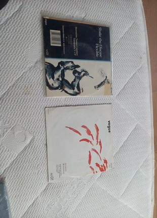 2 vynils 45tr Depeche Mode, état: Satisfaisant, 5,00 €, 5,95 € Protection acheteurs incluse