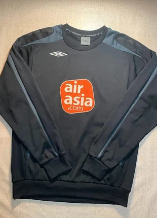 Sweat Crewneck Umbro Football Air Asia, brand: Umbro, condizioni: Ottime, taglia: L, €7.00, €8.05 include la Protezione acquisti