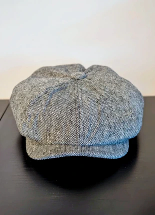 Gavroche Gris Clair, staat: Nieuw zonder prijskaartje, maat: Universele maat, € 14,00, € 15,40 inclusief Kopersbescherming