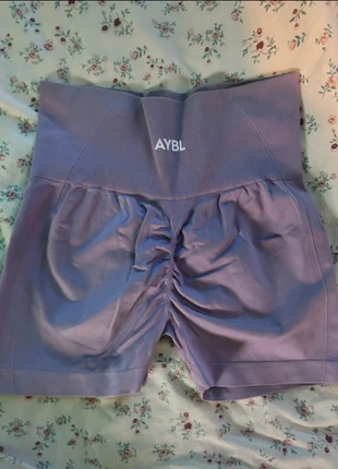 Short aybl / gym aybl empower seamless shorts - Taille S, marque: AYBL, état: Très bon état, taille: S / 36 / 8, 23,00 €, 24,85 € Protection acheteurs incluse