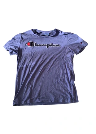 T-shirt Champion, brand: Champion, condizioni: Ottime, taglia: M, €8.00, €9.10 include la Protezione acquisti