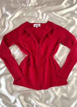 Pull cardigan rouge vintage full zip à poches Y2K années 2000, marque: Top Vintage, état: Très bon état, taille: M / 38 / 10, 22,00 €, 23,80 € Protection acheteurs (Pro) incluse