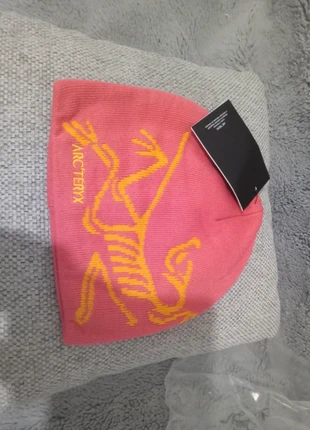 Originale arcteryx Mütze pink/gelb, brand: Arc'teryx, condizioni: Nuovo con cartellino, taglia: Taglia unica, €45.00, €47.95 include la Protezione acquisti