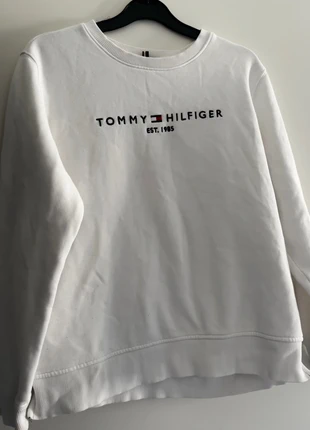 Tommy Hilfiger Women's White Jumper Sweatshirt, marque: Tommy Hilfiger, état: Très bon état, taille: S / 36 / 8, 14,00 €, 15,40 € Protection acheteurs incluse