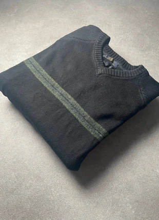 Pull vintage col V Tommy Hilfiger noir - Taille L, marque: Tommy Hilfiger, état: Bon état, taille: L, 14,99 €, 16,44 € Protection acheteurs incluse