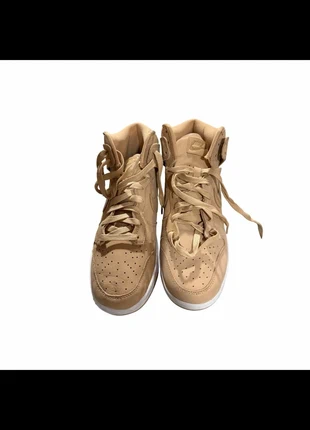 Nike Dunk High SE Women's Sneakers Tan Beige Leather High Top Size 10, brand: Nike, condition: Very good, size: 8, £26.45, £28.47 includes Buyer Protection