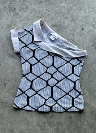 Y2K asymmetrical top, merk: Naracamicie, staat: Goed, maat: Overige, € 11,50, € 12,78 inclusief Kopersbescherming