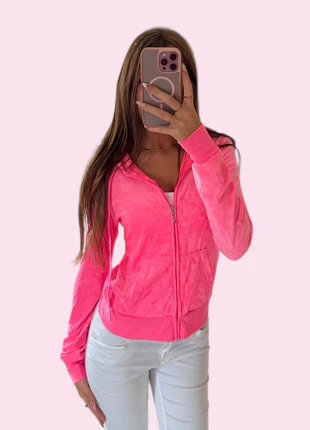 Authentic Juicy Couture 2000s Velour Zip Hoodie – Baby Pink – Vintage Y2K (S), merk: Juicy Couture, staat: Heel goed, maat: S / 36 / 8, € 34,99, € 37,44 inclusief Kopersbescherming