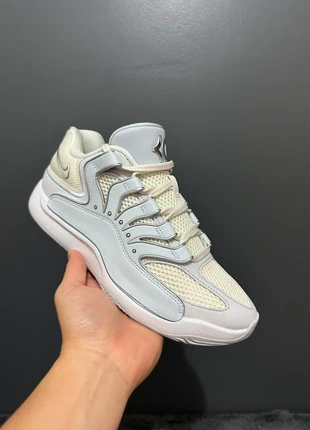 Nike KD 18 : Eu 38,5, marque: Nike, état: Très bon état, taille: 38.5, 70,00 €, 74,20 € Protection acheteurs (Pro) incluse
