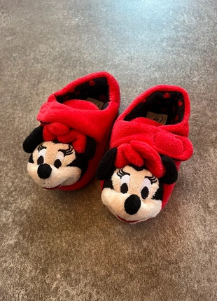 pantoufle Disney, marque: Disney, état: Très bon état, taille: 22, 2,00 €, 2,80 € Protection acheteurs incluse