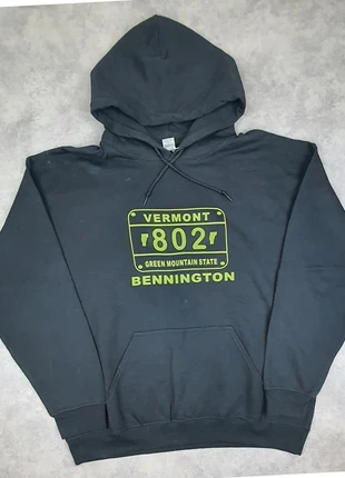 Hoodie noir universitaire vermont Marque Gildan Taille L, marque: Gildan, état: Très bon état, taille: L, 19,00 €, 20,65 € Protection acheteurs (Pro) incluse