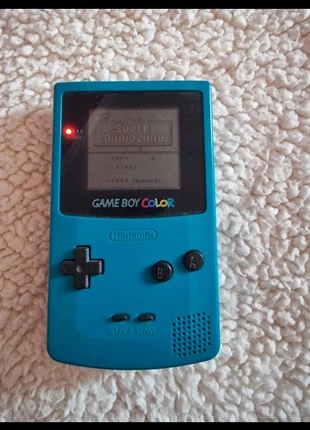 Game boy color, état: Très bon état, 80,00 €, 84,70 € Protection acheteurs incluse