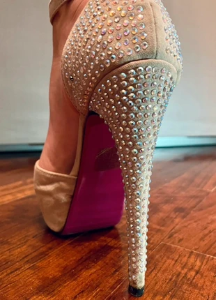 Tacchi alti beige con plateau e brillantini sul tacco, zustand: Gut, größe: 38, 5,00 €, 5,95 € inklusive Vinted-Käuferschutz