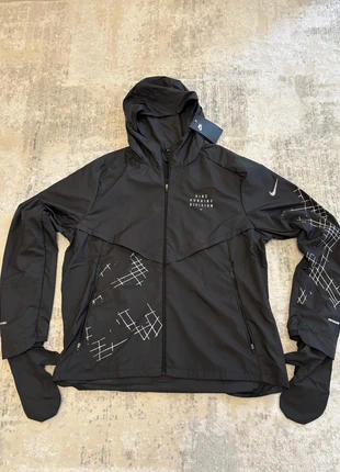 Nike running division araignée - Neuf avec étiquette - Taille L européenne, marque: Nike, état: Neuf avec étiquette, taille: L, 75,00 €, 79,45 € Protection acheteurs incluse