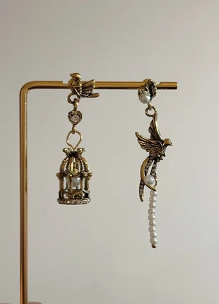 Bird & Birdcage Mismatched Earrings|New, condizioni: Ottime, €15.00, €16.45 include la Protezione acquisti
